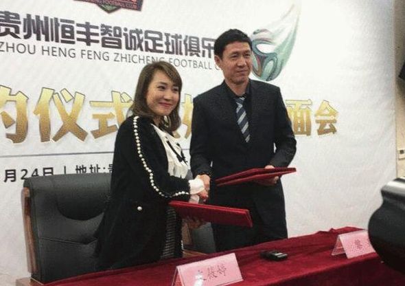 美女张腿男人桶