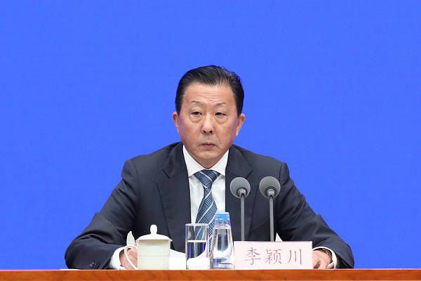 午夜美女诱惑电影网
