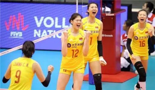 在教室伦流澡到高潮h短视频